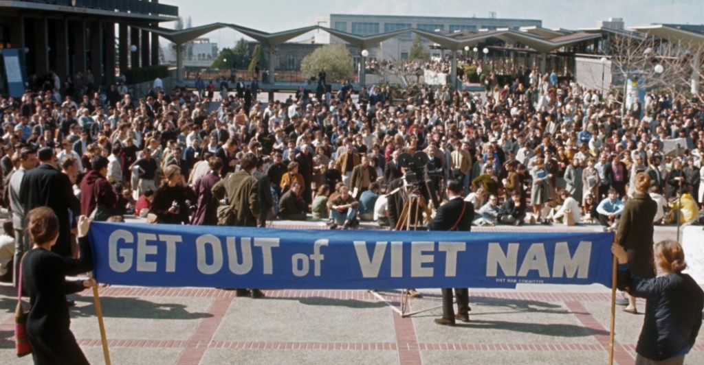 womens-march-against-vietnam-war-P